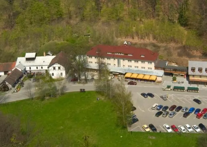 Skalni Mlyn Hotel 3*